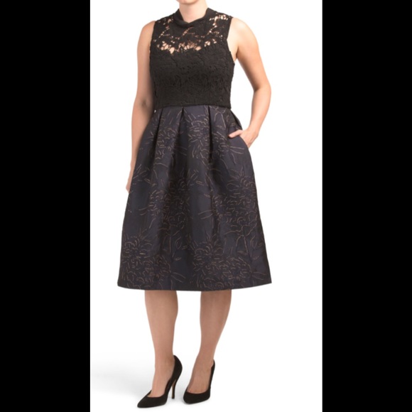 Hutch Dresses & Skirts - Anthropologie Hutch Jacquard Fit and Flare Dress Navy Black 2